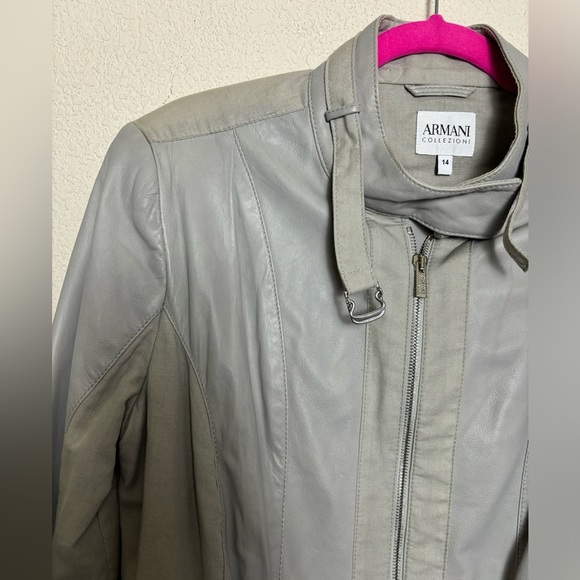 Vintage Armani Collezioni Gray Lambskin Leather and Flax Cropped Moto Jacket 14 - Picture 4 of 13
